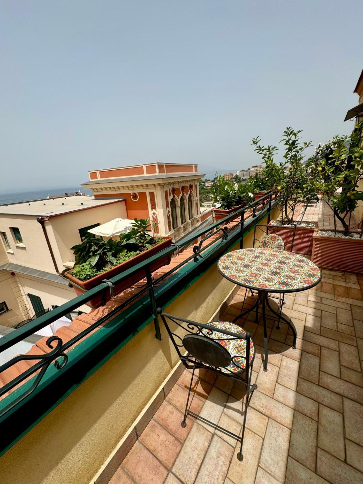 Vesuvio View Bed and Breakfast Vico Equense Eksteriør billede